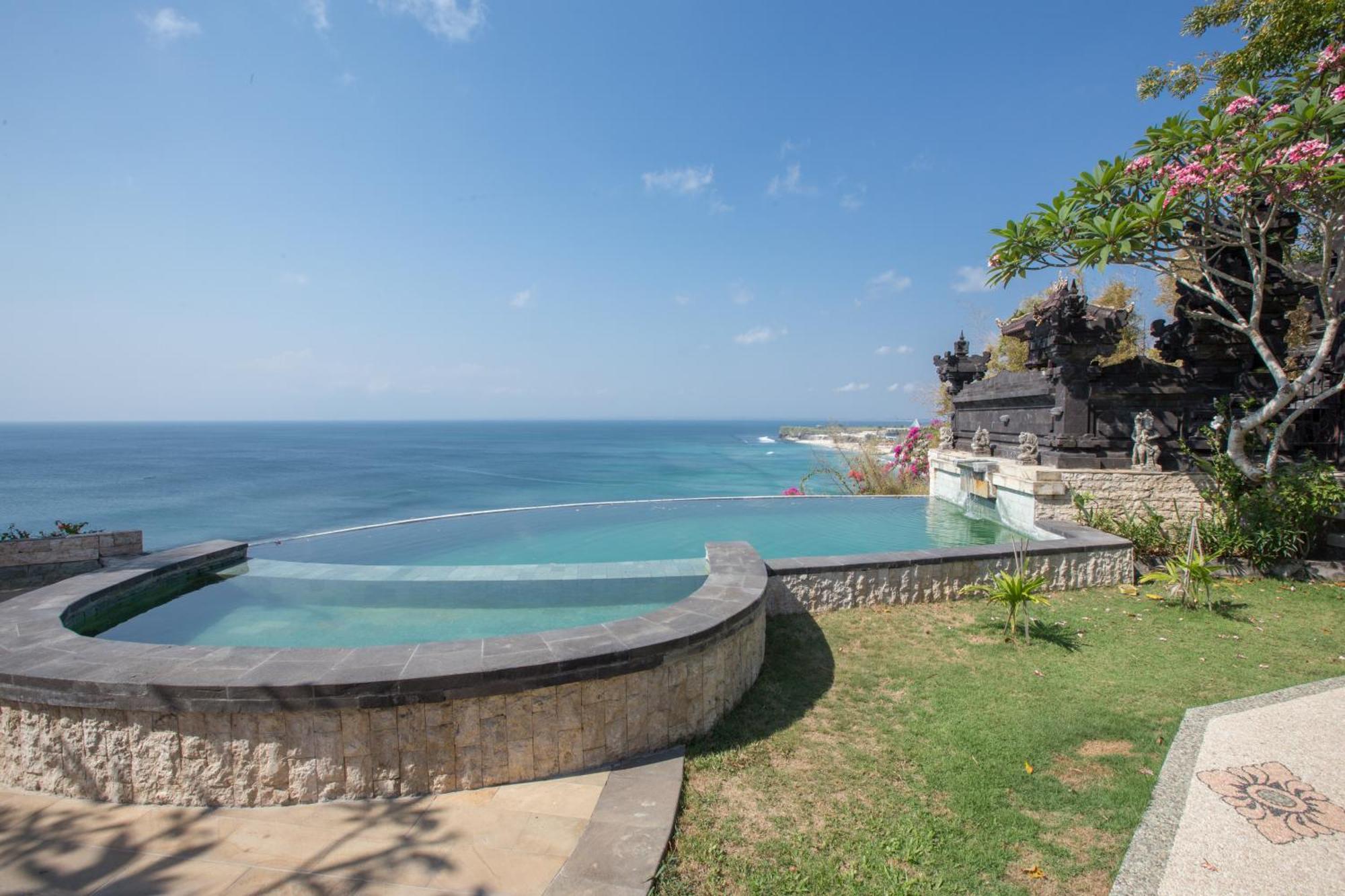 Kembang Kuning Hotel Uluwatu Exterior foto